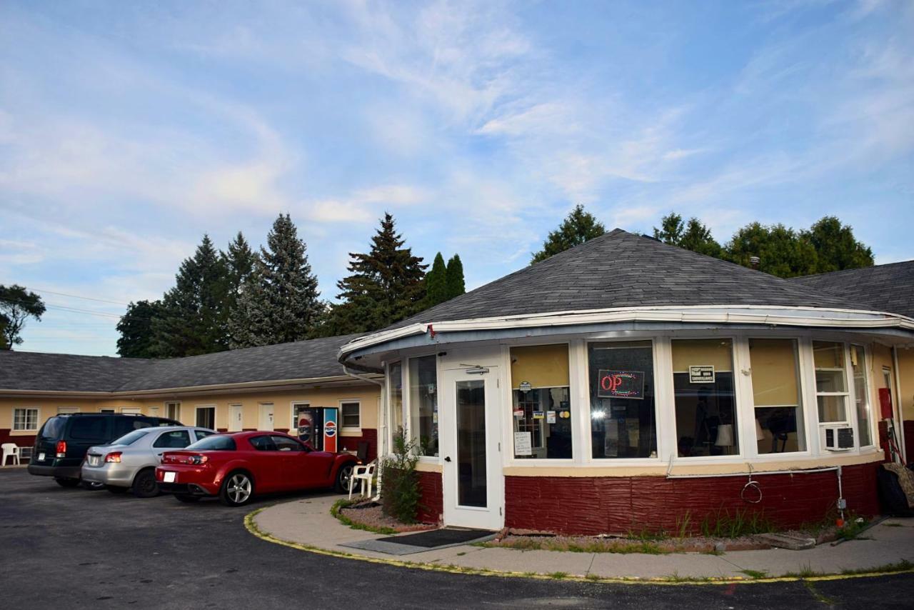 Kent Motel Chatham-Kent Εξωτερικό φωτογραφία